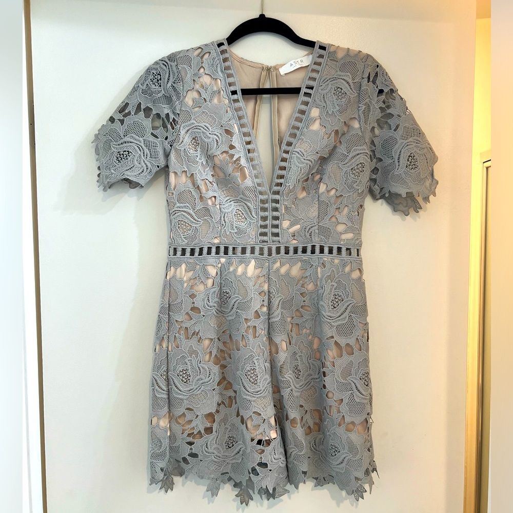 ASTR gray romper S